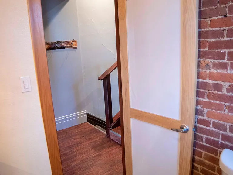 1003 Chestnut St #2 — Photo 23