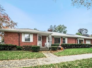 903 E Evergreen Ave, Mount Prospect, IL 60056