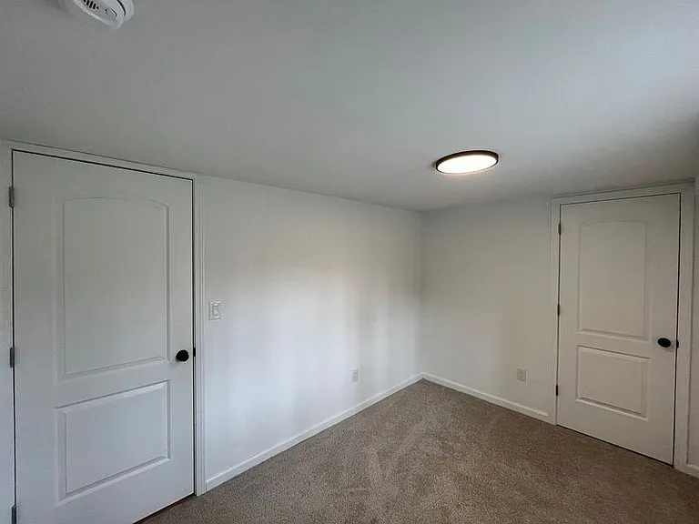 1116 E Geer St #B — Photo 16