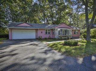 27 Gleason Rd, Reading, MA 01867