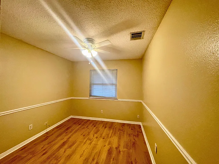 9247 Ridge Grove St — Photo 10