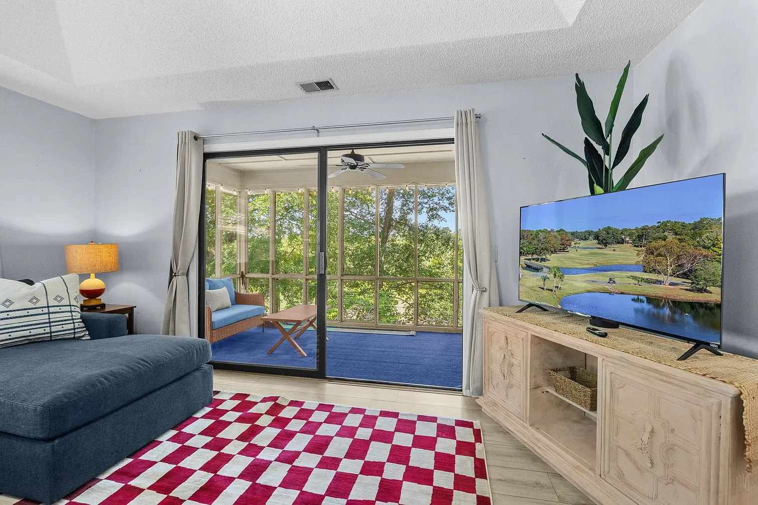 2 bed, 2.0 bath, $3,721 — Photo 3