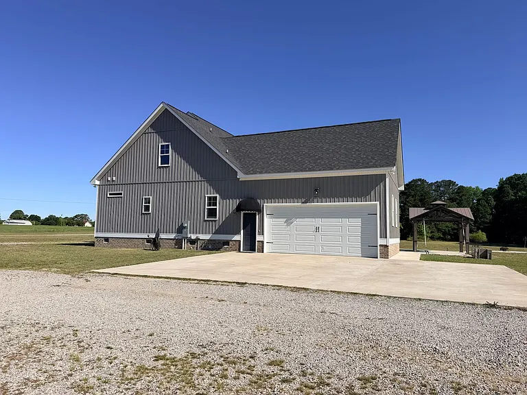 8487 Bend Of The River Rd — Photo 8