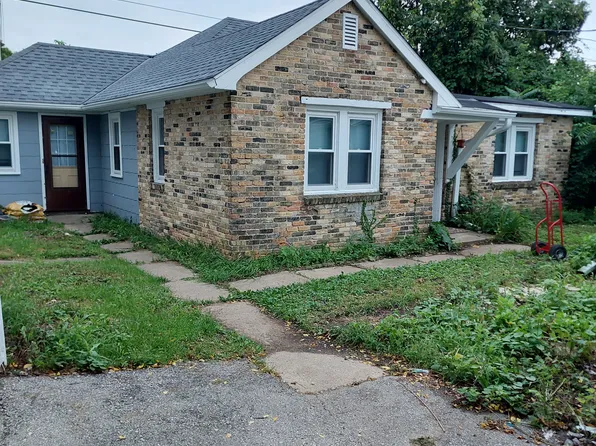 2819 W Carmen Ave, Milwaukee, WI 53209