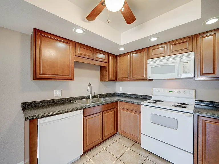 7940 E Camelback Rd #26308 — Photo 4