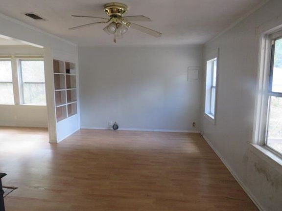 5th image of 3069 Silk Tree Rd