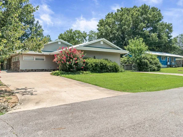 2606 Beach Dr, Heber Springs, AR 72543