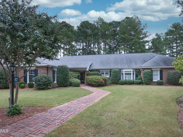 57 Manigault Place, Southern Pines, NC 28387