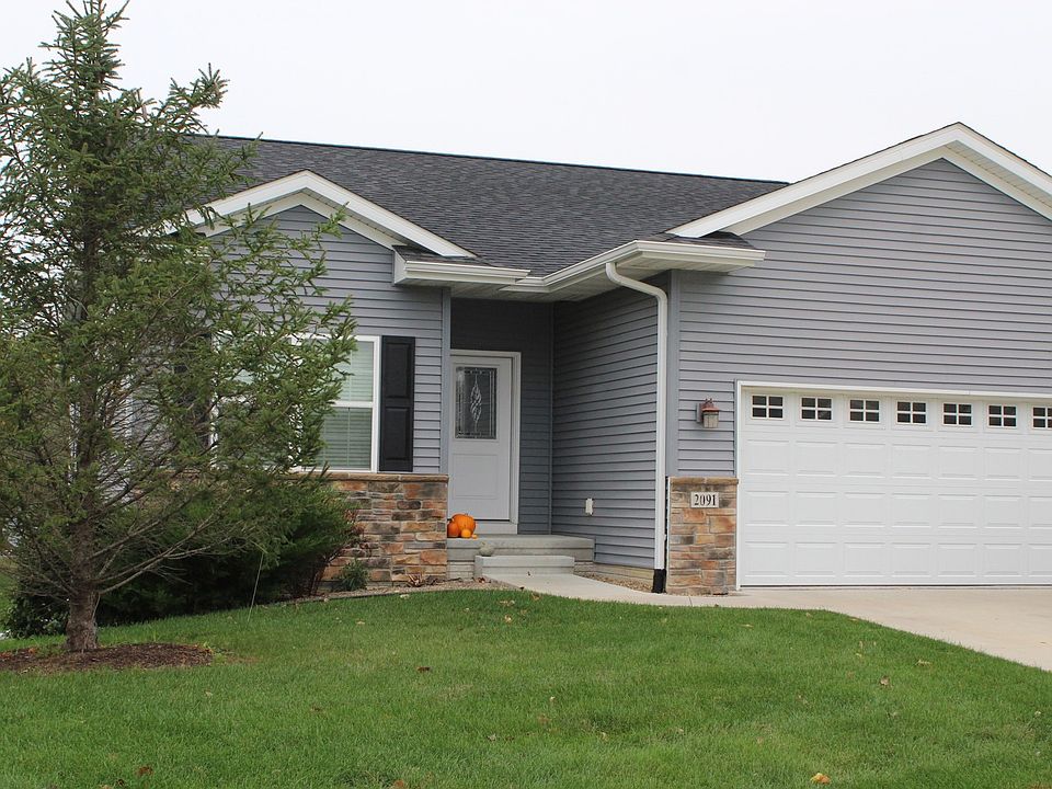 1st image of 2091 Mackinaw Dr