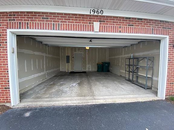Garage with secondary entrance