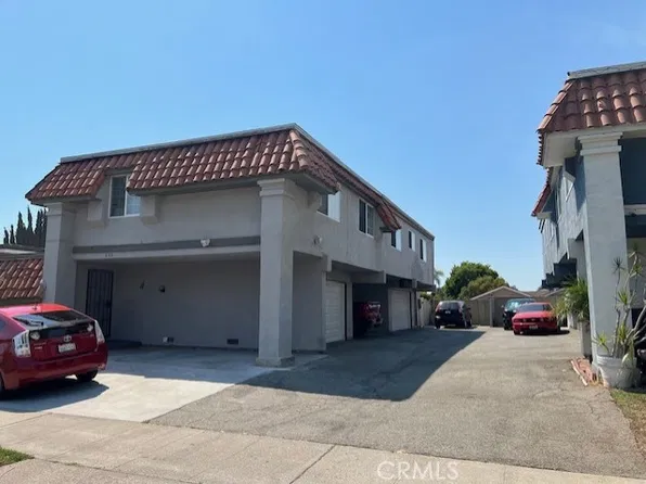 820 N Adele St APT D, Orange, CA 92867