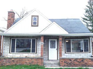 1525 N East End Ave, Round Lake Beach, IL