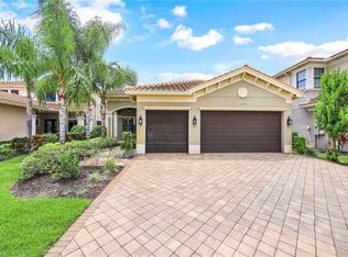2777 Cinnamon Bay Cir, Naples, FL 34119