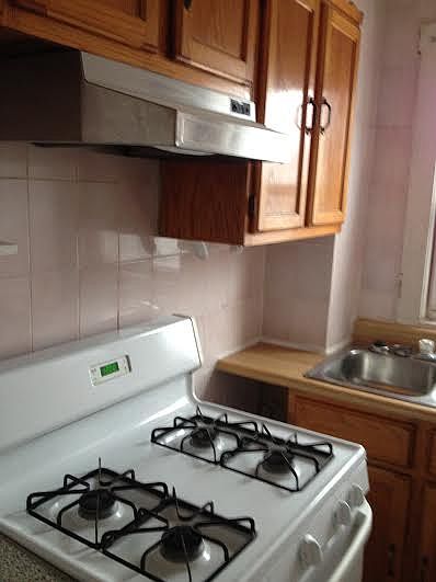 2nd image of 115 Chace St APT 3