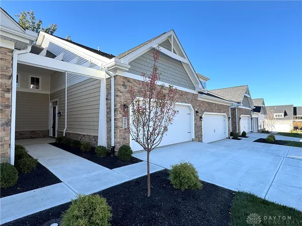 4361 Cottage Park Dr, Dayton, OH 45430