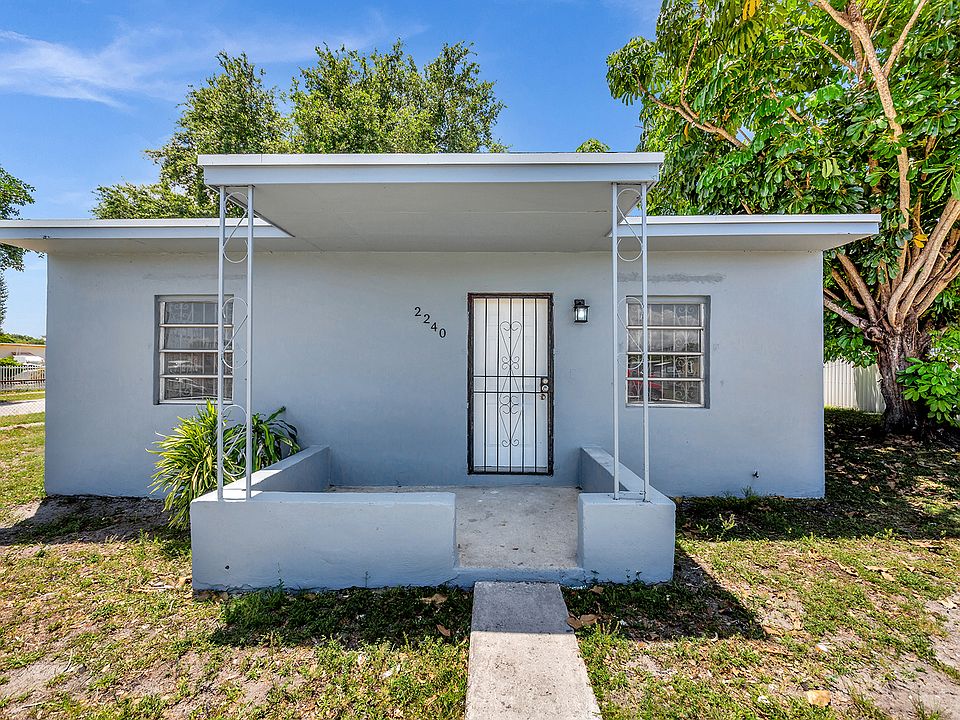 1st image of 2240 NW 166th St