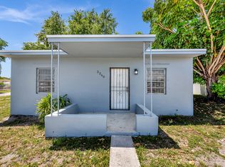 2240 NW 166th St, Miami Gardens, FL 33054
