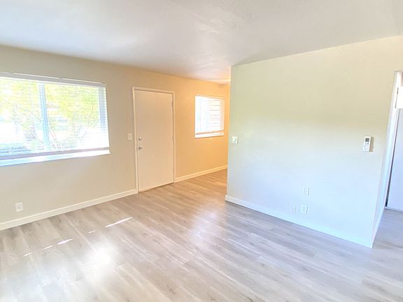 4th image of 1200 Alpine Rd #8