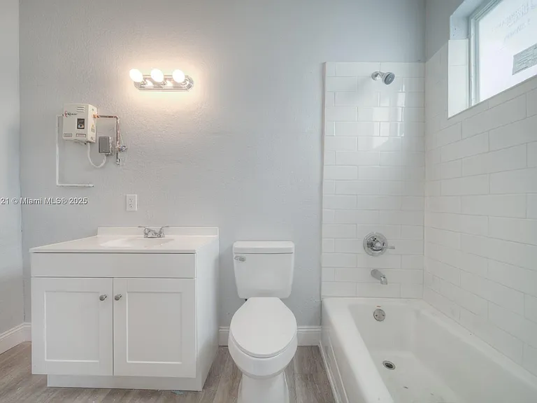 17715 SW 103rd Ave #17715 — Photo 16