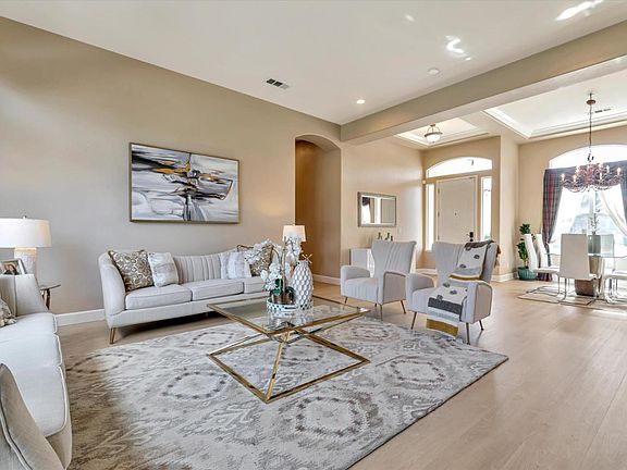 3rd image of 2713 Scenic Meadow Ct