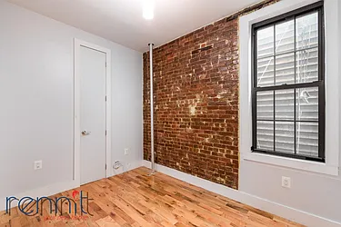 Rented by Rennit Inc.