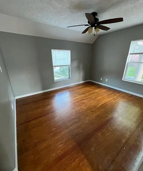 5119 Huntington Ave — Photo 8