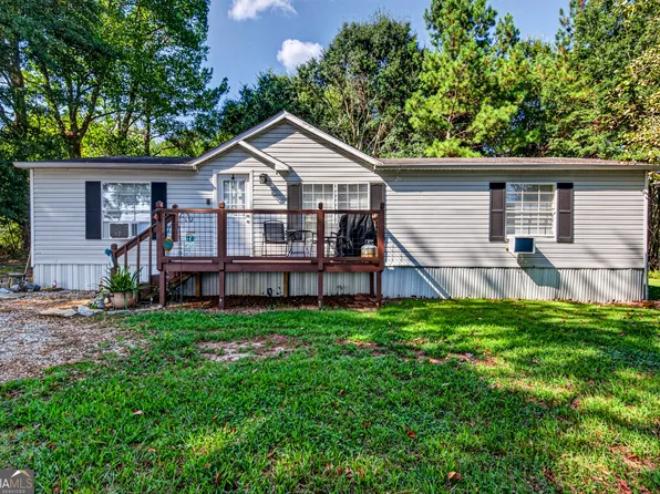 1183 Gumlog Rd, Martin, GA 30557