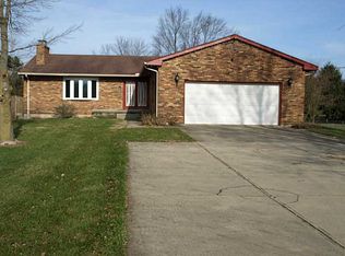 842 E Possum Rd, Springfield, OH 45502
