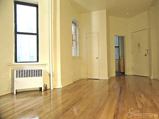 Rented by City Connections Realty | media 22