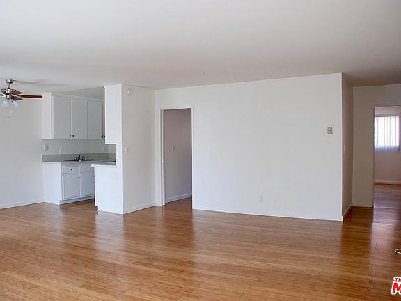 2nd image of 1543 1/2 10th St