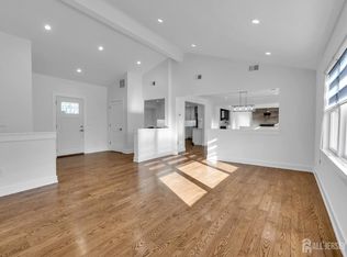 181 Dey Grove Rd, Monroe Township, NJ 08831