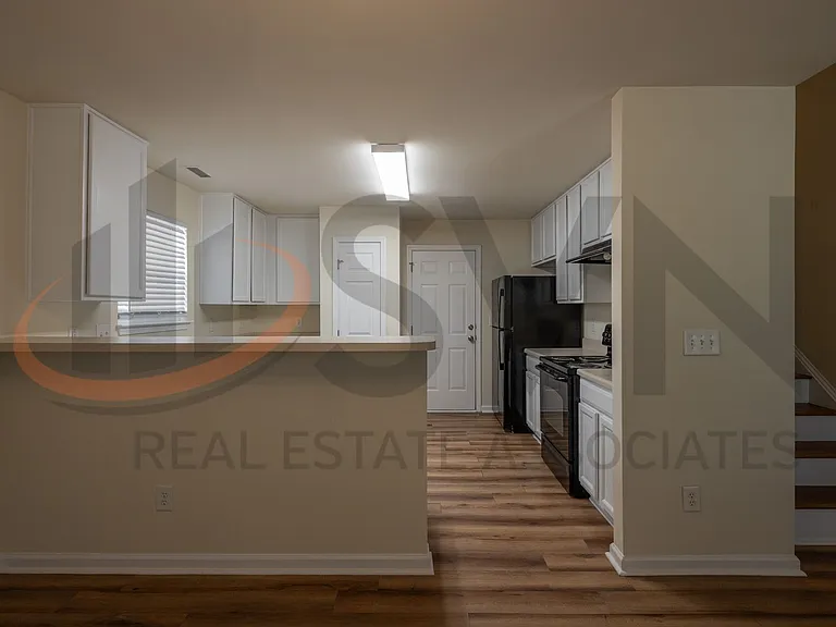 311 Weeping Willow Dr — Photo 10