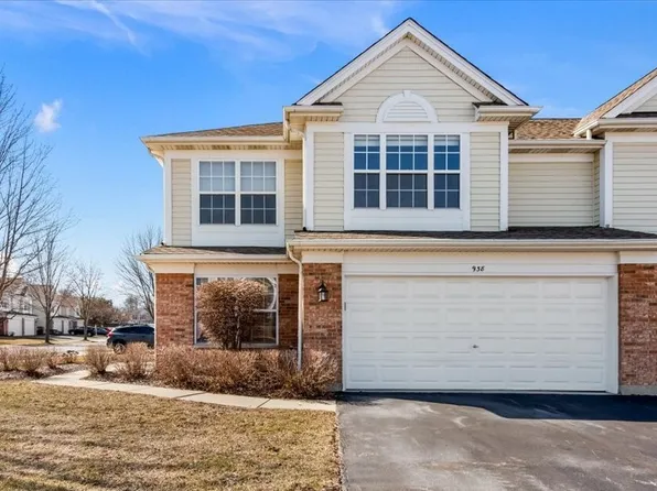 938 Charlela Ln, Elk Grove Village, IL 60007