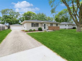 217 SE 8th St, Ankeny, IA 50021