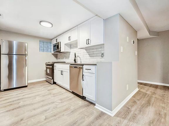 2nd image of 2525 N Orchard St #G