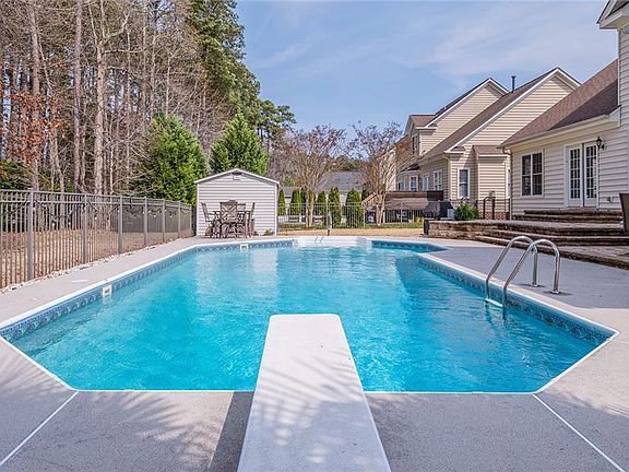 2nd image of 20 Wornom Farm Rd