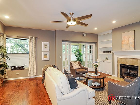 Living Room & Sun Room