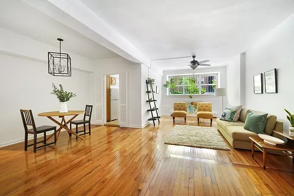 1st image of 616 E 18th St #A