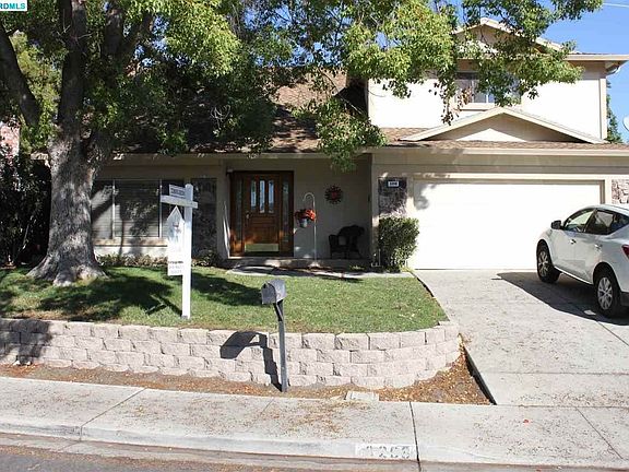 3rd image of 3208 Mountaire Dr