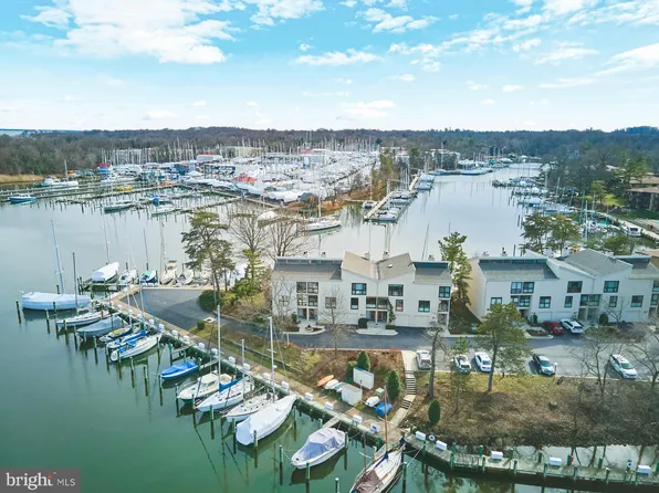 686 Fairview Ave #686, Annapolis, MD 21403