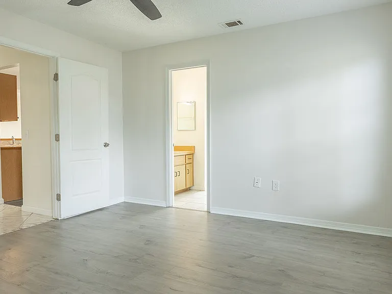 2254 Matthew Cir — Photo 13