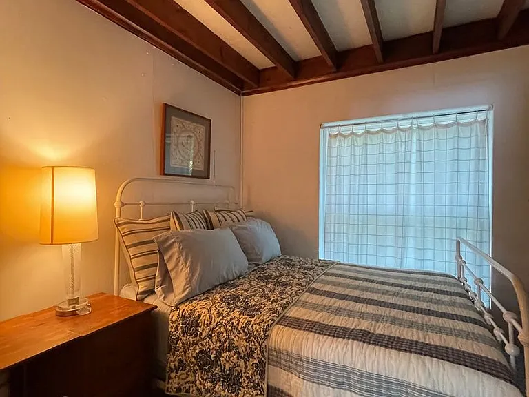 107 Cygnet Ln — Photo 25