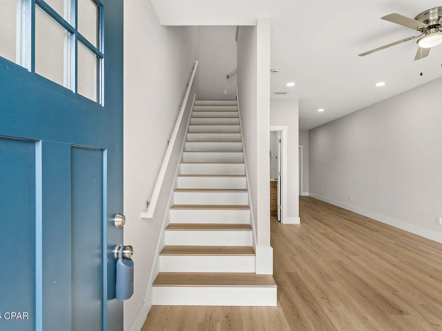 2 bed, 2.5 bath, 1007 sqft, $1,750 — Photo 4