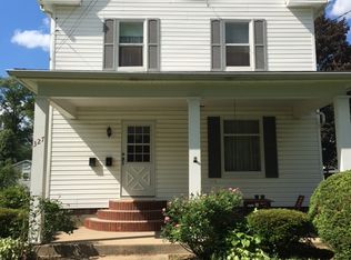327 1/2 Bessemer Ave, Grove City, PA 16127