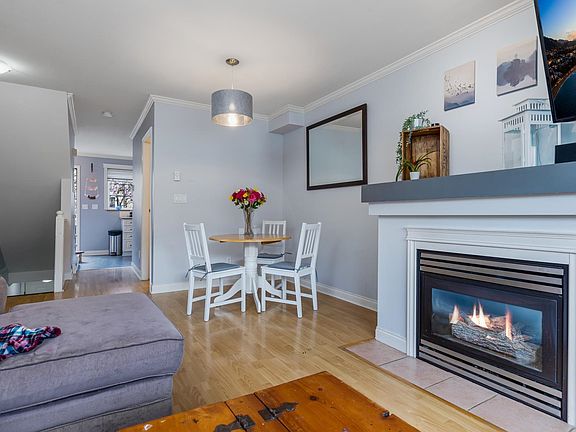 5th image of 1561 Booth Ave #62