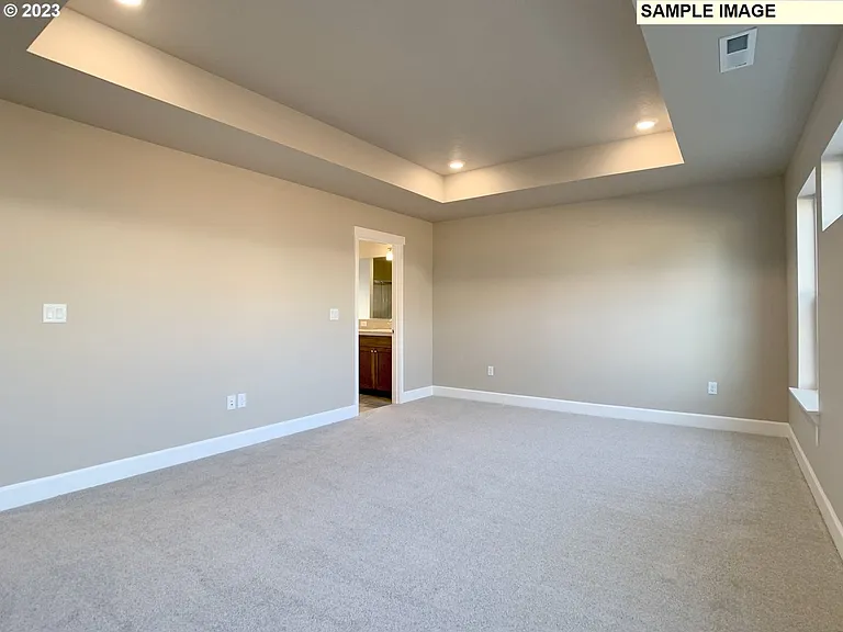 539 E Rosa Ave — Photo 10