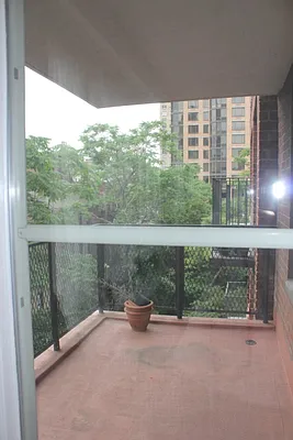 Sold by Excelle Realty Group LTD | media 8