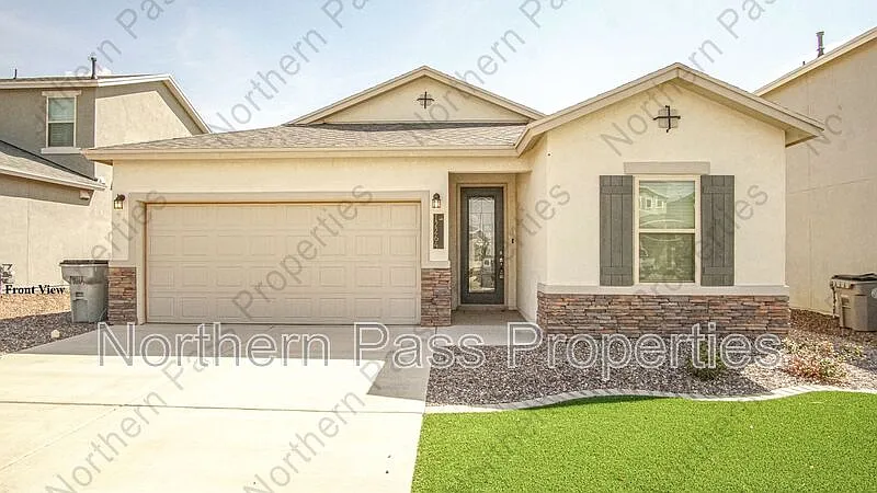 3 bed, 2.0 bath, 1592 sqft, $1,895 — Photo 1