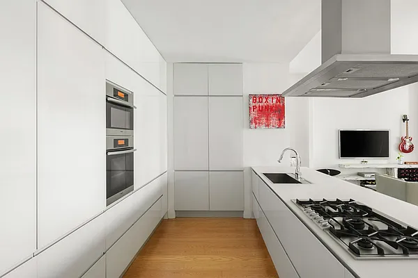 Sold by Compass | media 4