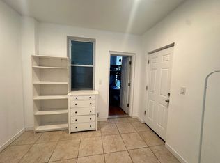 21 N 42nd St #1R-2, Philadelphia, PA 19104